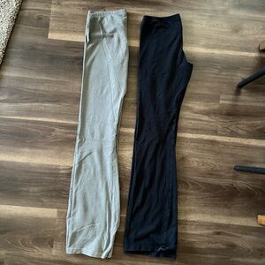Brandy Melville flared leggings